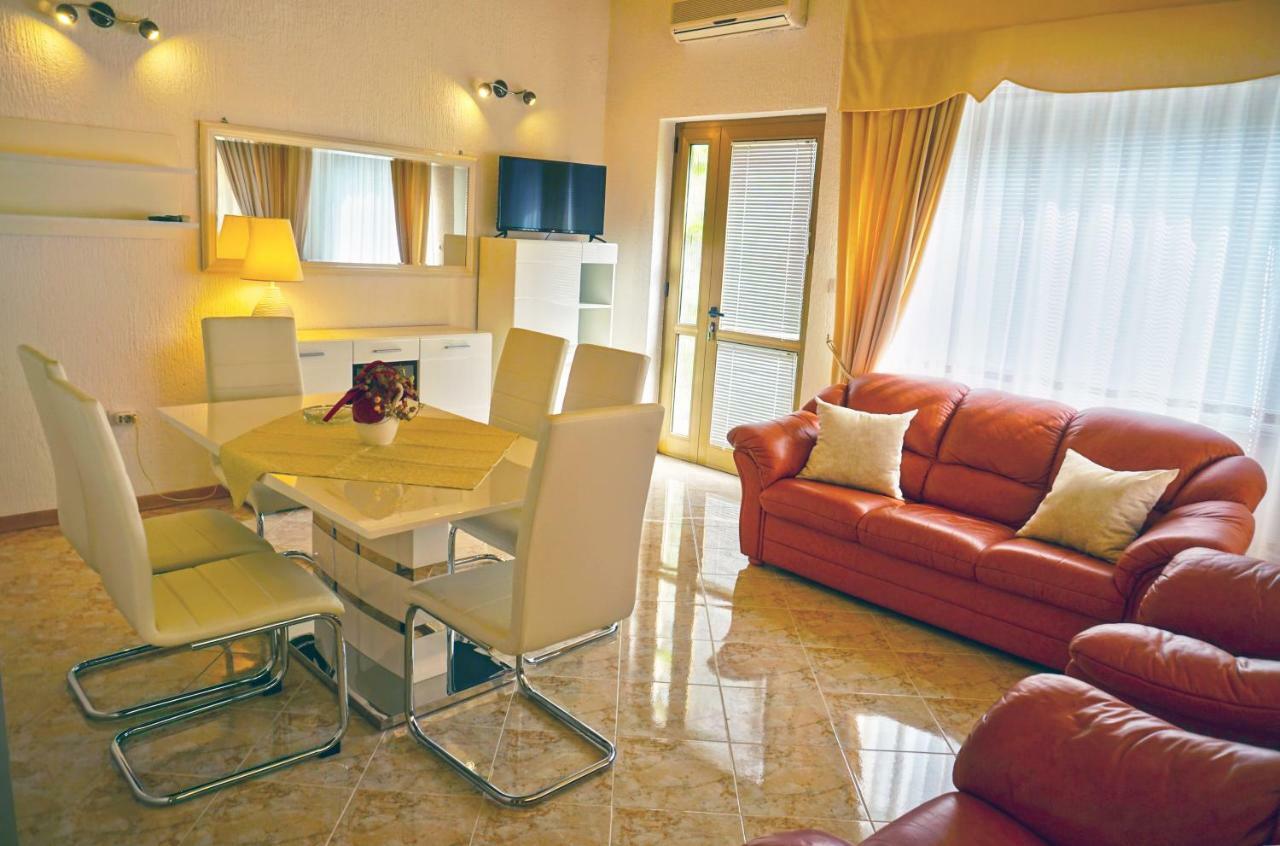 Antonio Apartment 2 Ровинь Экстерьер фото